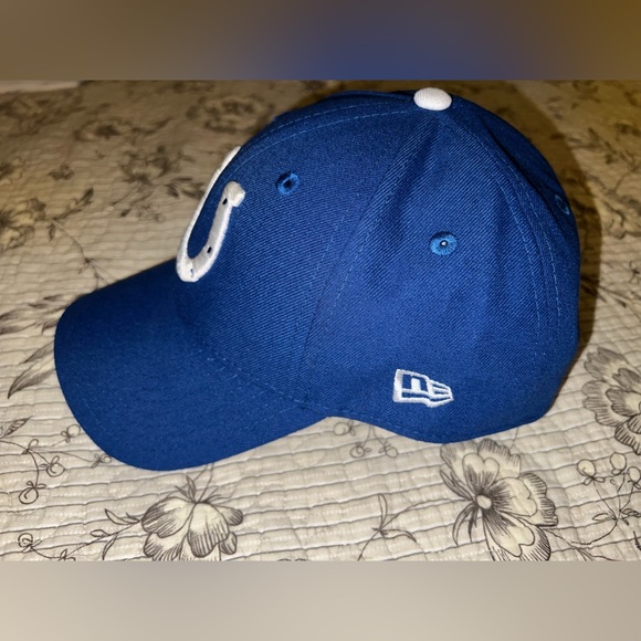 Colts hat - Picture 2 of 5